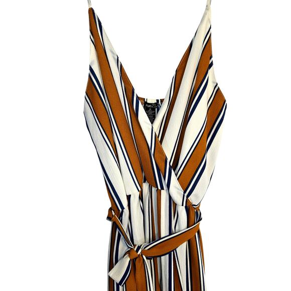 rue21 Medium Women's BOHO Maxi Pantsuit Strip Jumpsuit Sleeveless Miss Size 8 10 - Picture 2 of 7